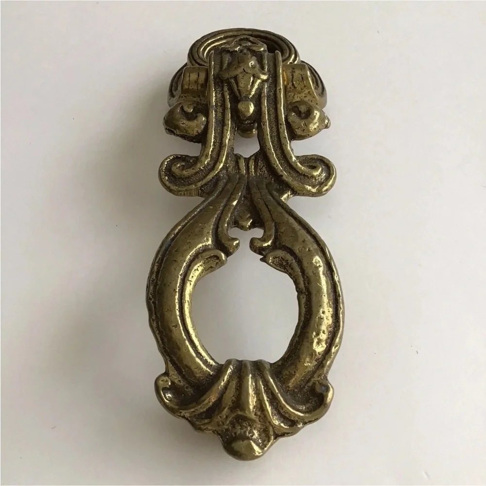 Brass Door Knocker 8 1/2” Byzantine Style Burnished Scroll Ornate Heavy Vintage - Picture 8 of 12